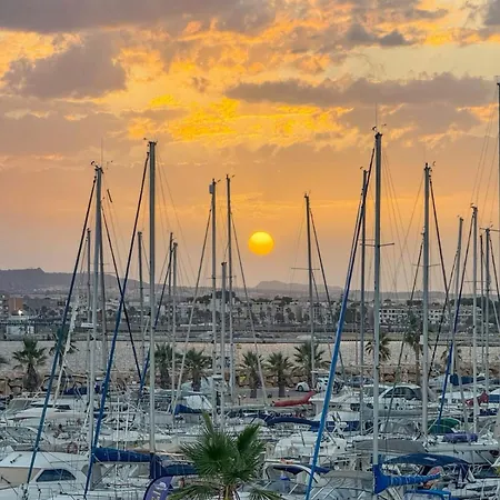 Apartment Rent 5 Min From Playa Del Cura